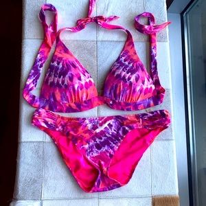 👙😍Tie Dye Pink Victoria’s Secret Push-up Bikini